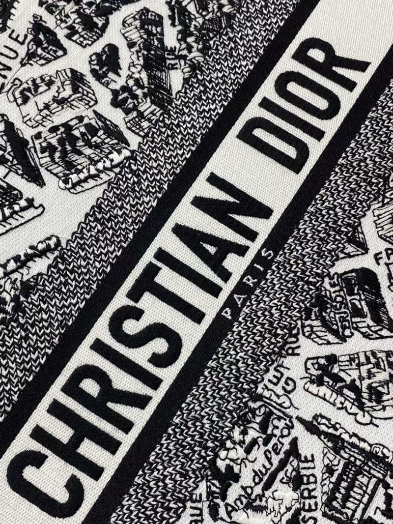 Christian Dior Shopping Bags